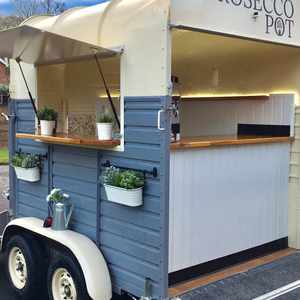 Prosecco trailer bar for marquee tipi weddings worcestershire